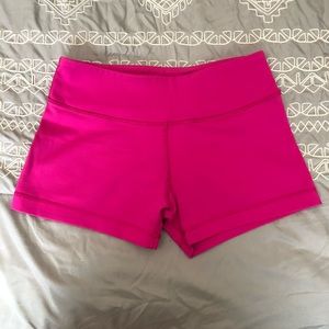 Lululemon hot pink size 4 shorts